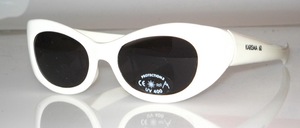 Italian, fashionable sunglasses with wide temples