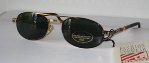 High quality, very nice unisex sunglasses, Made in Italy in black - golden metal with gray / green CR 39 lenses with 100% UV protection