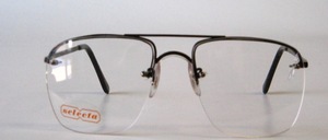 Halb randlose 4-Loch Bohrbrille in Herrenform mit klaren Deko Scheiben verglast