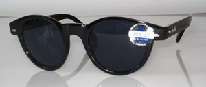 Black nylon sunglasses in Pantoform