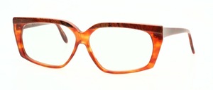 A massive, rectangular acetate frame in top quality