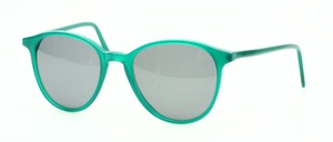 A very nice, thin and lightweight Playgirl Ladies Acetate Sunglasses