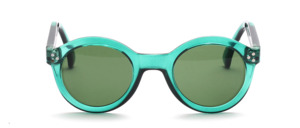 Pretty smaller panto sunglasses with 3 rivets on the sides