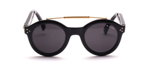 A classic panto sunglasses with 3 studs on each side and with headband