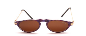 A beautifully designed, slightly flatter acetate sunglasses