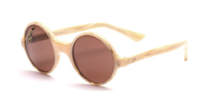 Smaller round 1970s acetate sunglasses in horn color with brown mineral glass lenses