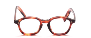 Acate glasses in kare shape with keyhole bridge from the 1920s in a beautiful dark Havana