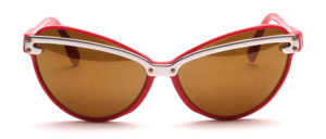 A handmade acetate frame with an upper aluminum bar in butterfly shape