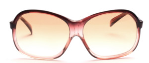 Bigger, elegant sunglasses of the 1970s