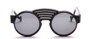 Extravagant, round Vintage Acetate Sunglasses with a wide nose in a fan-shaped arch