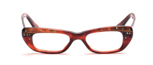 Great ladies frame from the 60s in Havana with golden decor and a beautiful rhinestone embellishment