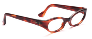 Ladies frame in dark Havana with straps pulled sideways
