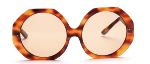 Very big 70s sunglasses