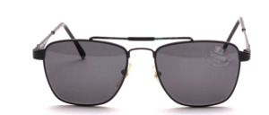 Fashionable masculine metal sunglasses with elaborate detail work