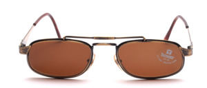 High quality, slightly flatter fashionable metal sunglasses in elaborate detail work