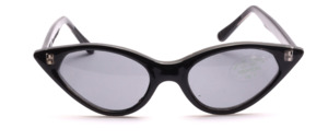 Retro Cat Eye Glasses in Black with Gray Discs