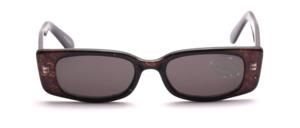 Youthful sunglasses in reddish brown with a delicate golden pattern and black temples
