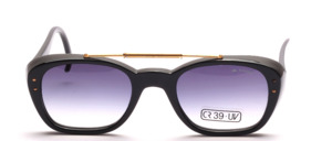 Dominant men sunglasses with gold headband