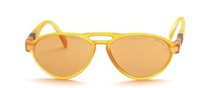 Chic sunglasses with double bridge and slightly flexible straps