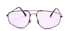 Masculine, elegant sunglasses with nose pads and locking blocks to change glasses