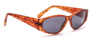 Cat Eye sunglasses in brown flamed with wide arms and with gray discs