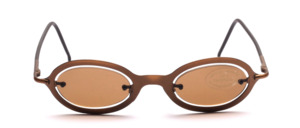 Oval metal sunglasses in matt gold with brown lenses