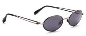 Oval sunglasses in antique silver with gray discs