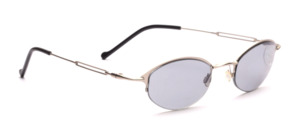 Delicate semi-rim sunglasses for ladies in matt silver