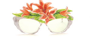 Beautiful glasses from our handmade flower collection decorated with an uncountable amount of rhinestones