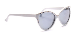 Weiße Cat Eye Sonnenbrille aus den 80er Jahren mit blauem Strassbesatz