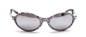 Youthful sunglasses in the "Wildstyle" look with gray - silver mirrored windows according to CE standard, level 3