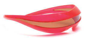 One piece without hinges, with 15 mm wide viewing slot