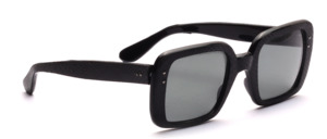 Vintage 70s sunglasses in black covered with black embossed leather