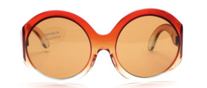 Vintage 70s oversized acetate sunglasses in brown transparent gradient for women