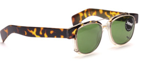Retro 60s frame in transparent with top and temples in tortoiseshell colors