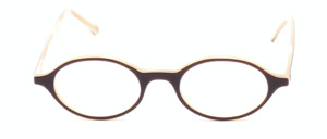 Oval eyeglasses in dark brown with a light inside in horn optic