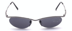 Sporty ladies sunglasses with half rim in gun silver