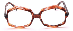 Elegant 1970s acetateframe for ladies in translucent demi amber with purple