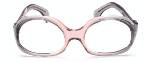 An acetate case of the highest quality and a great design by the famous painter VITO from Paris