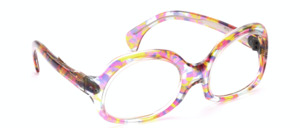 An acetate case of the highest quality and a great design by the famous painter VITO from Paris