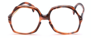 An acetate case of the highest quality and a great design by the famous painter VITO from Paris