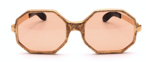 Artfully crafted chrome sunglasses of the original 70s