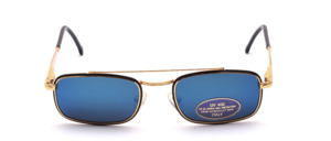 High quality, square shaped Sunglasses with flex bows