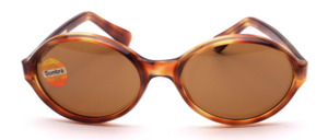Elegant oval sunglasses from the late 1960s, made of Havana brown acetate with brown mineral lenses; size 58-20 mm
